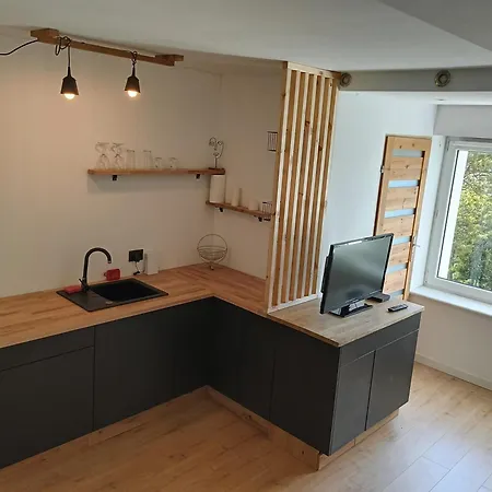Nad Kanalem Apartment *